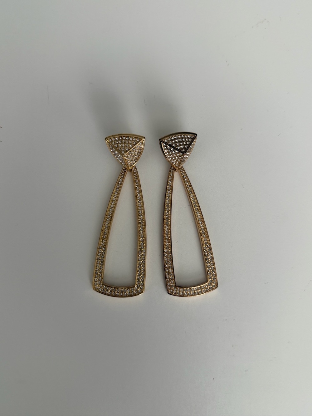 House of Harlow 1960 Mesa Crystal Gold Pavé Open Triangle Drop Earrings - Picture 1 of 3